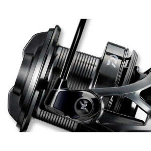 Котушка Daiwa 18 Emblem